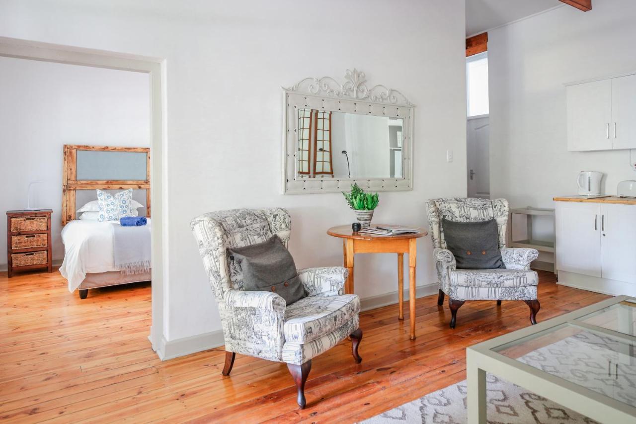 River Bend Guesthouses Graaff-Reinet Eksteriør bilde
